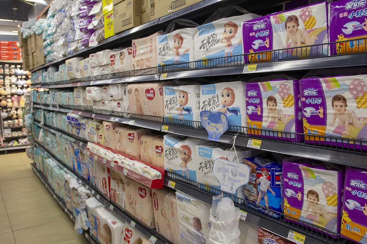 Diapers_on_a_shelf.jpg